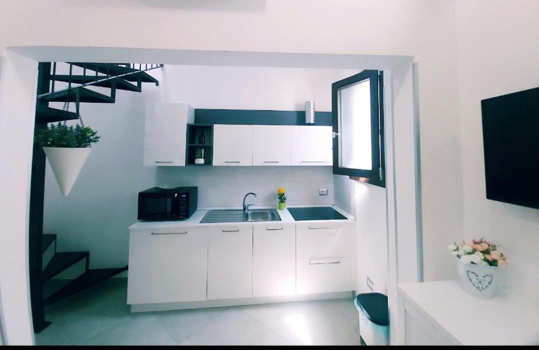 Ferienwohnung Dimora Asmara 11 15 Brindisi Exterior foto