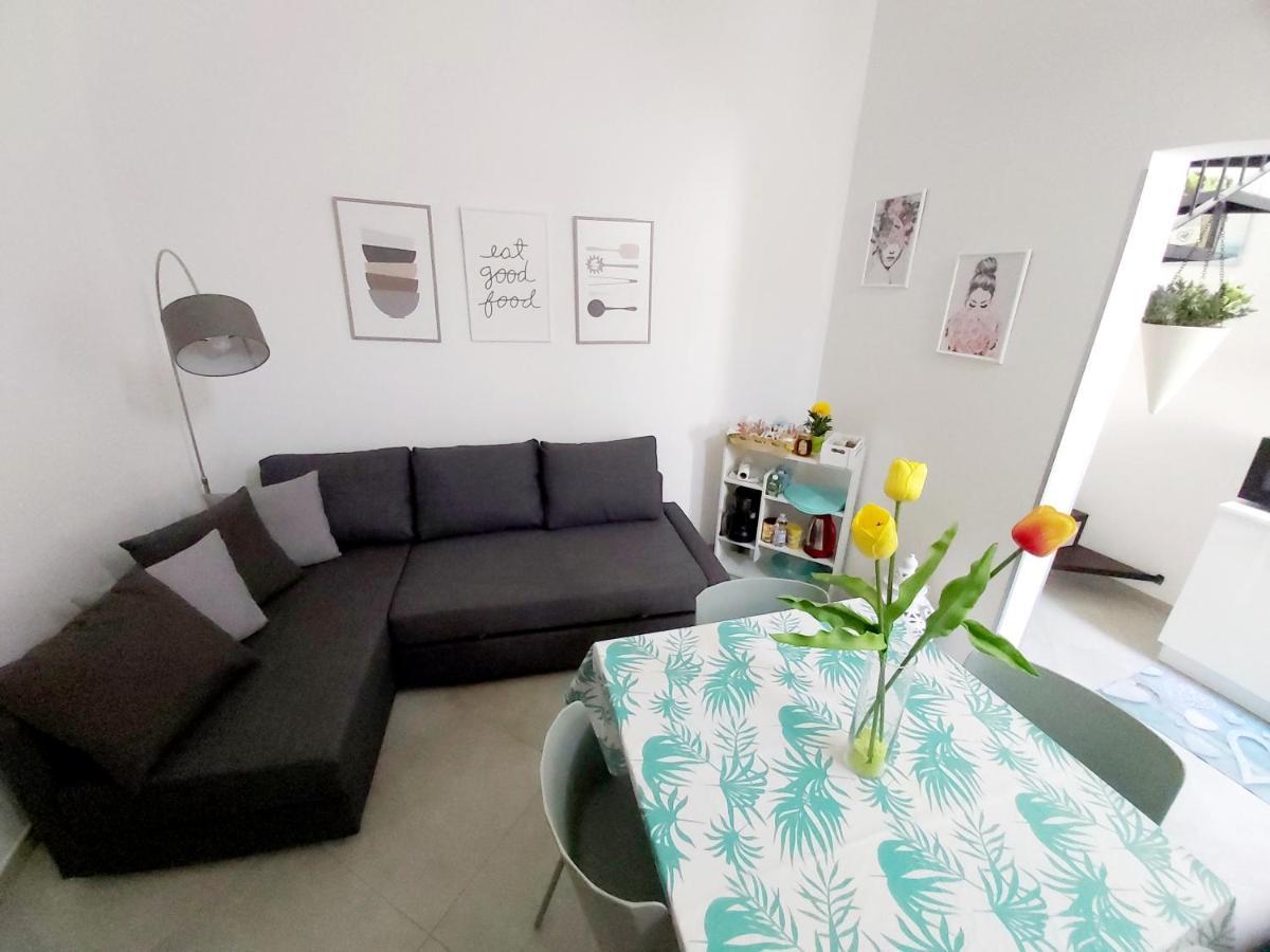 Ferienwohnung Dimora Asmara 11 15 Brindisi Exterior foto